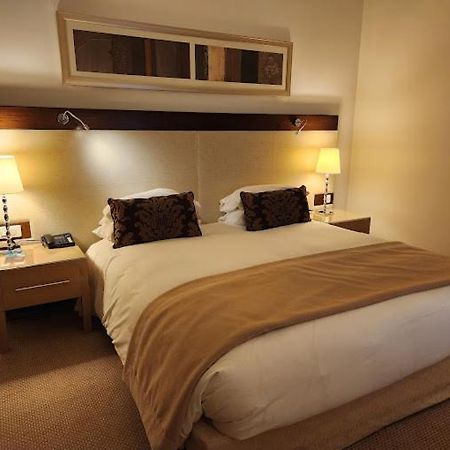 Hotel El Aurassi Isly ภายนอก รูปภาพ
