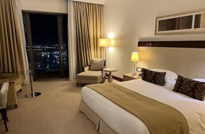 Hotel El Aurassi Isly ภายนอก รูปภาพ